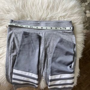 Bombshell grey leggings size medium